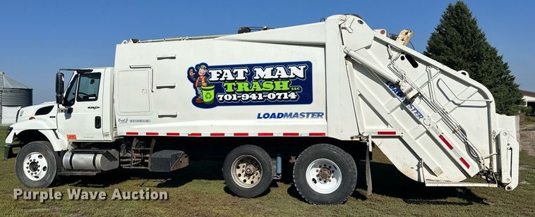 image for item EL0005 2010 International 7400 refuse truck