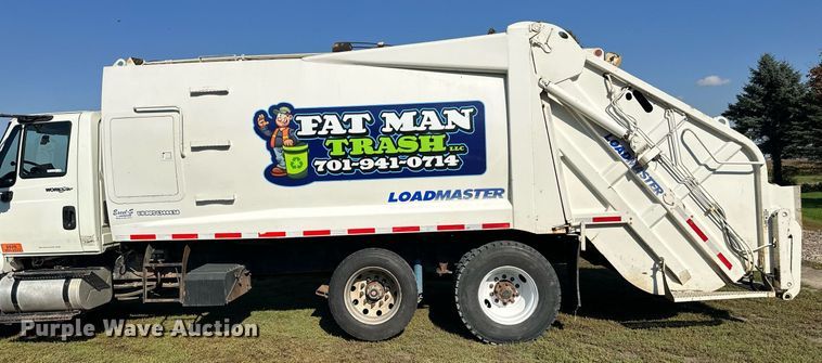 image for item EL0005 2010 International 7400 refuse truck