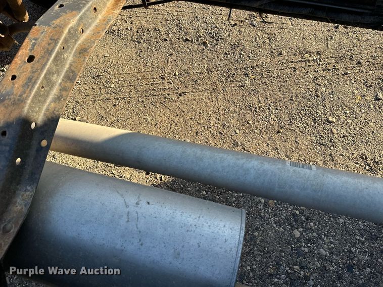 image for item EL0006 2010 Ford E350 van cab and chassis