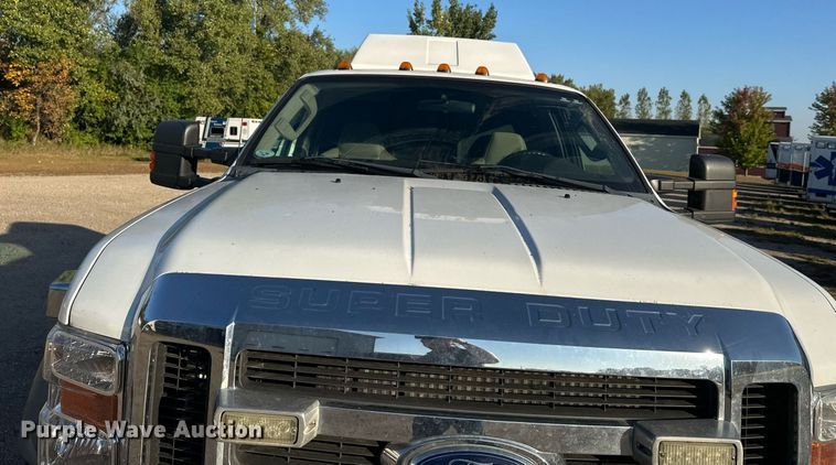 image for item EL0007 2008 Ford F450 van cab and chassis