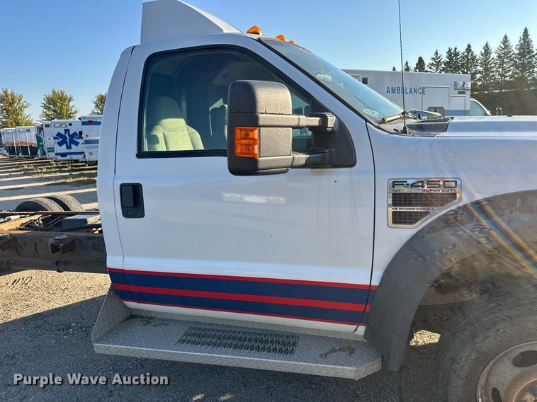 image for item EL0007 2008 Ford F450 van cab and chassis