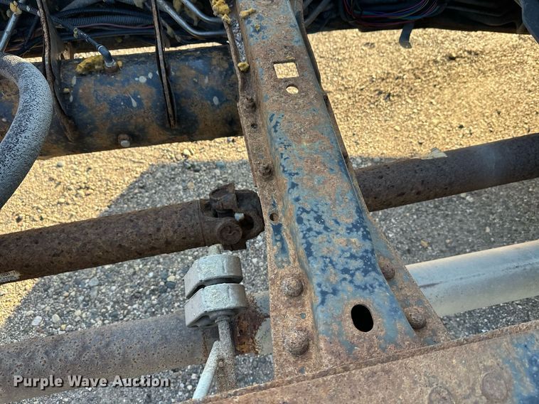 image for item EL0007 2008 Ford F450 van cab and chassis