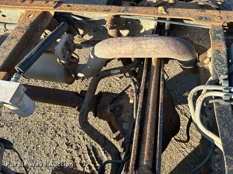 image for item EL0007 2008 Ford F450 van cab and chassis