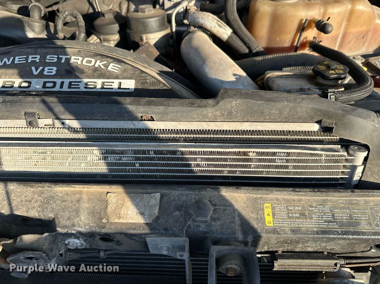 image for item EL0007 2008 Ford F450 van cab and chassis