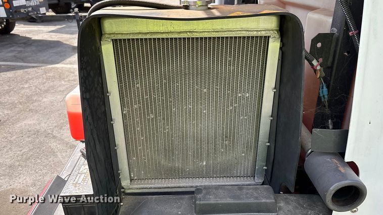 image for item EL6112 2019 Generac MLTS-2 light plant