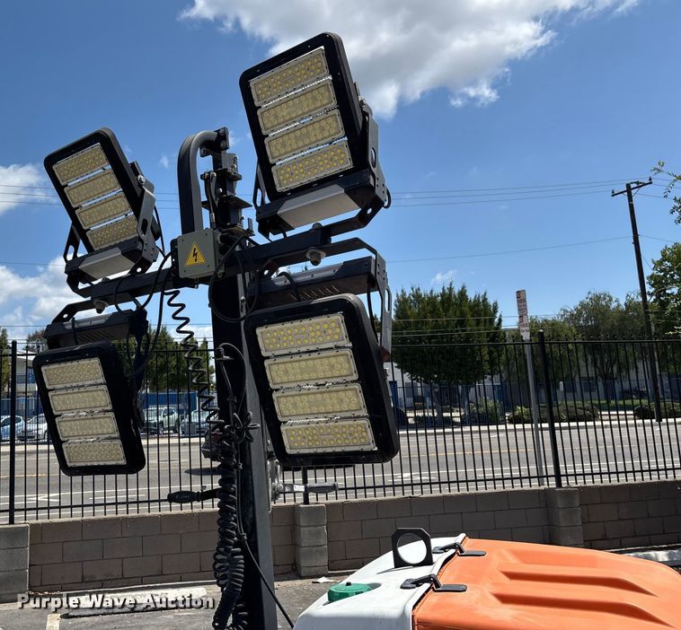 image for item EL6114 2020 Generac MLTS-2 light plant