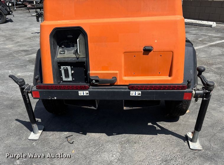 image for item EL6114 2020 Generac MLTS-2 light plant