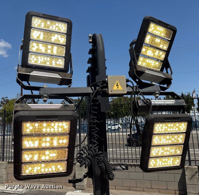 image for item EL6115 2020 Generac MLTS-2 light plant