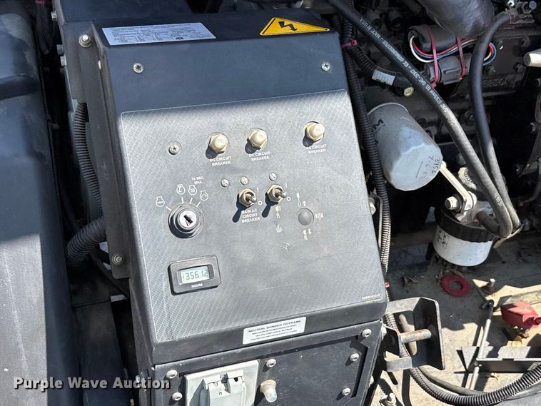 image for item EL6115 2020 Generac MLTS-2 light plant