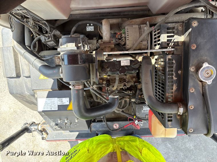 image for item EL6118 2020 Generac MLTS-2 light plant