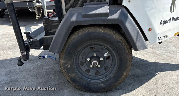 image for item EL6118 2020 Generac MLTS-2 light plant