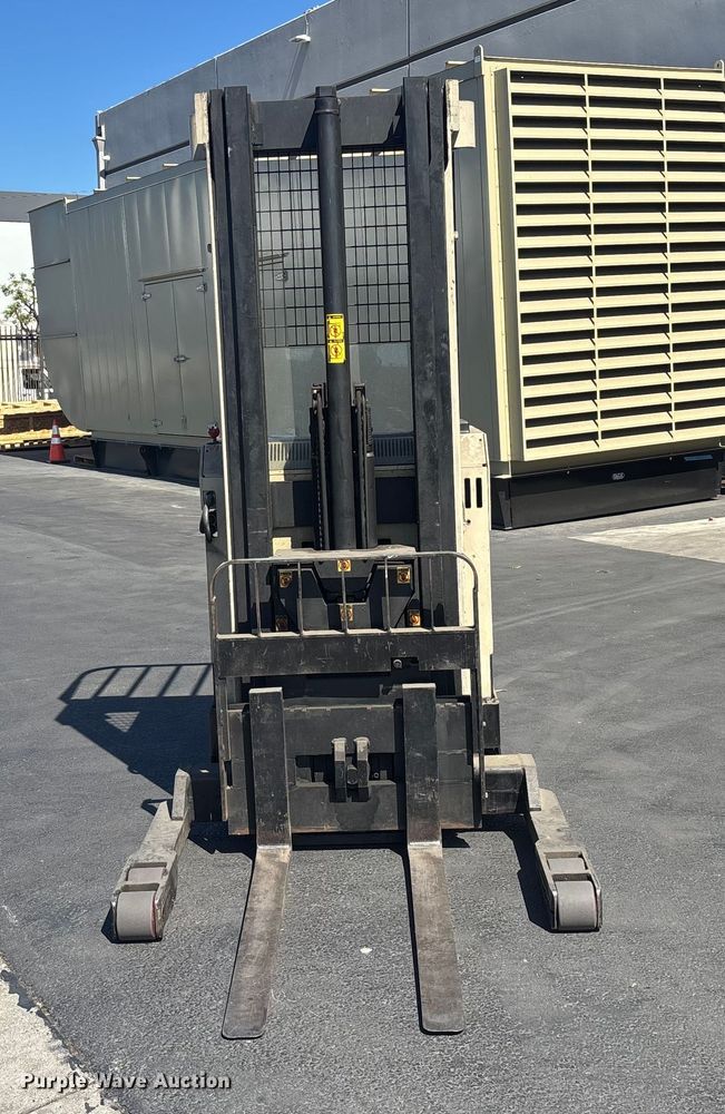 image for item EL6143 Crown 35RRTT order picker