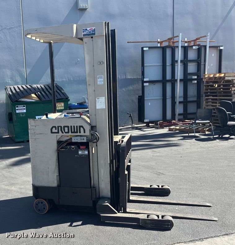 image for item EL6143 Crown 35RRTT order picker