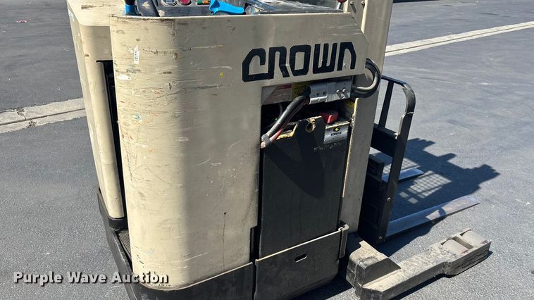 image for item EL6143 Crown 35RRTT order picker