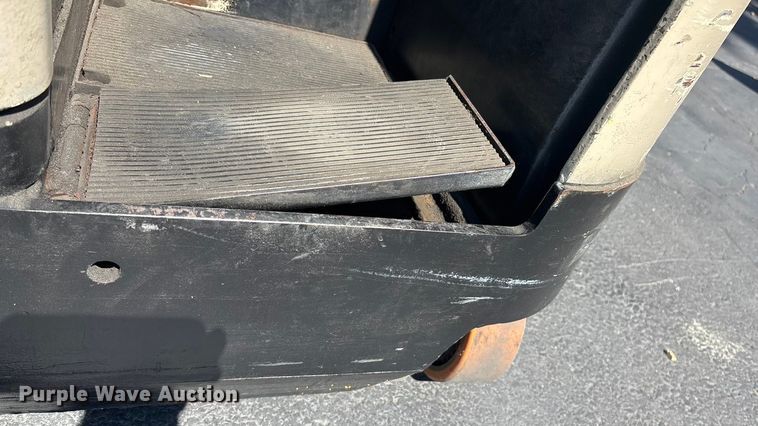 image for item EL6143 Crown 35RRTT order picker