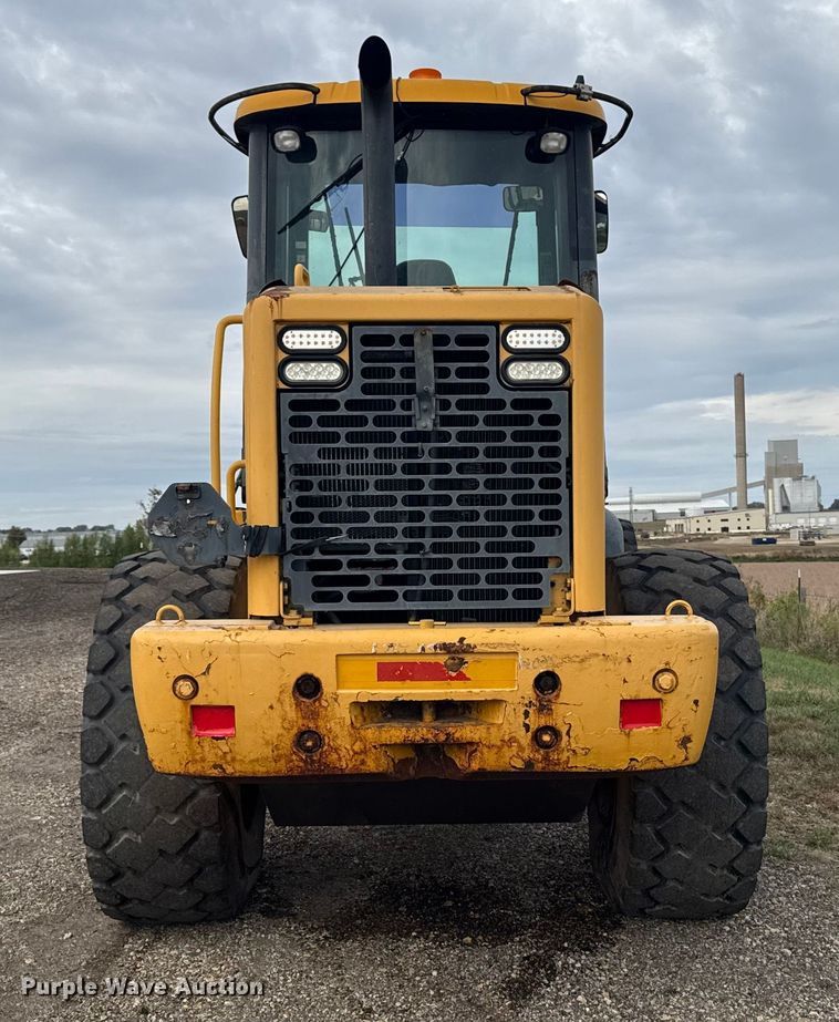 image for item EM2383 John Deere TC54H wheel loader