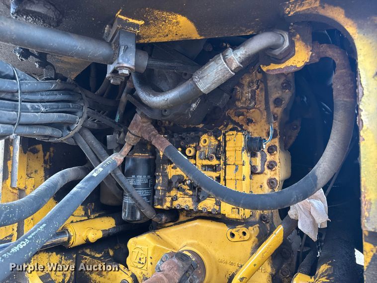 image for item EM2383 John Deere TC54H wheel loader