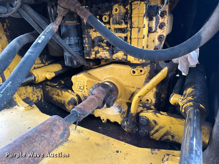 image for item EM2383 John Deere TC54H wheel loader