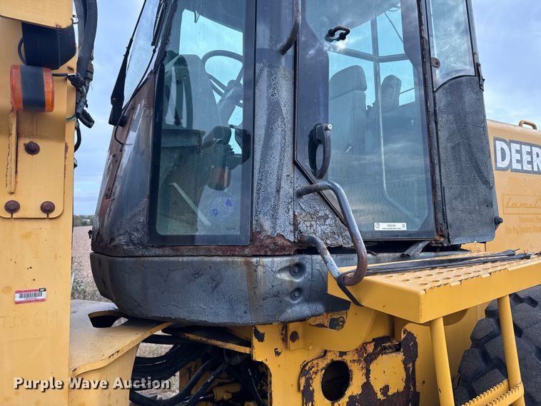 image for item EM2383 John Deere TC54H wheel loader