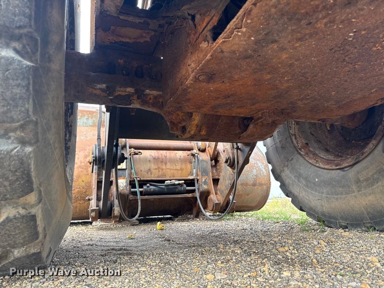 image for item EM2383 John Deere TC54H wheel loader