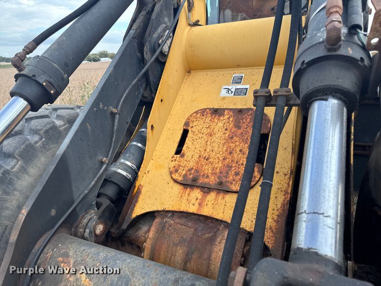 image for item EM2383 John Deere TC54H wheel loader