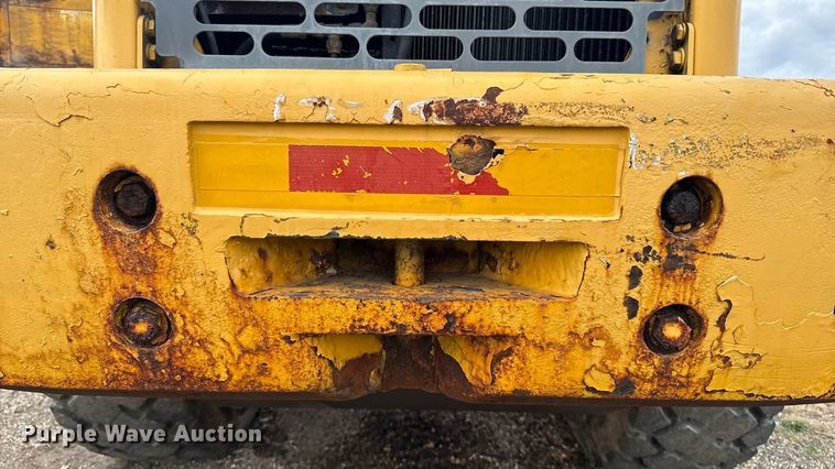 image for item EM2383 John Deere TC54H wheel loader