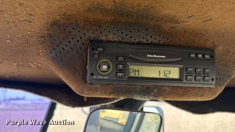 image for item EM2383 John Deere TC54H wheel loader