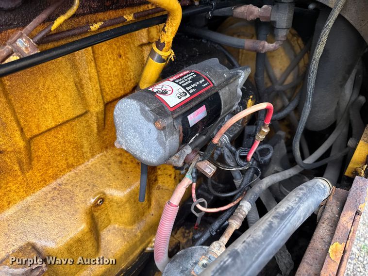 image for item EM2383 John Deere TC54H wheel loader