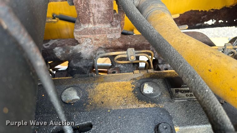 image for item EM2383 John Deere TC54H wheel loader