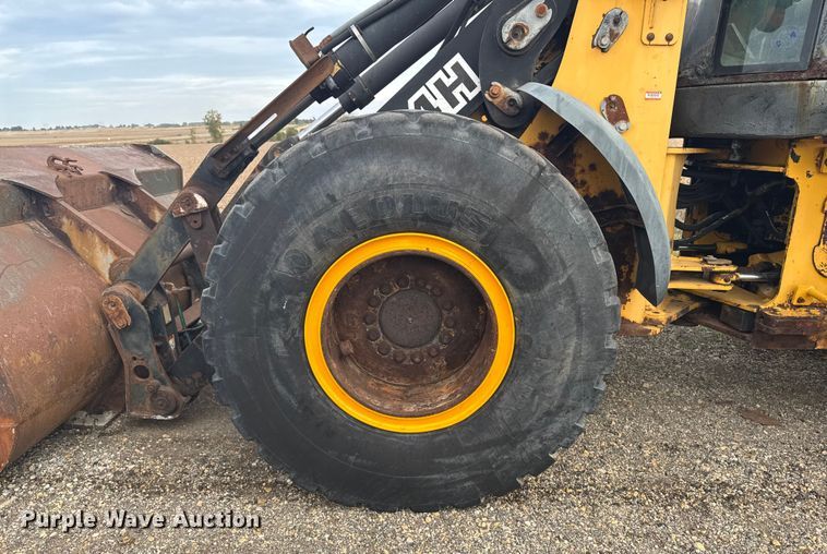 image for item EM2383 John Deere TC54H wheel loader