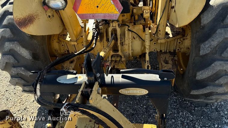 image for item EM2389 1981 Massey Ferguson 30B tractor