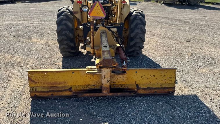 image for item EM2389 1981 Massey Ferguson 30B tractor