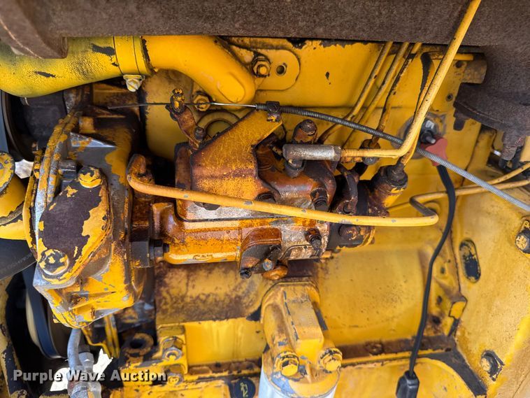 image for item EM2389 1981 Massey Ferguson 30B tractor