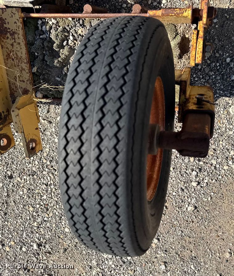 image for item EM2391 Aerator