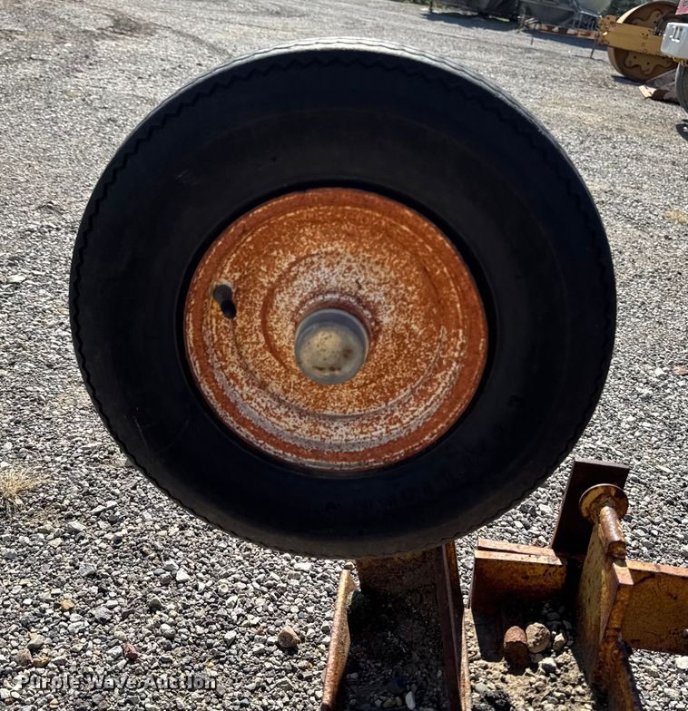 image for item EM2391 Aerator