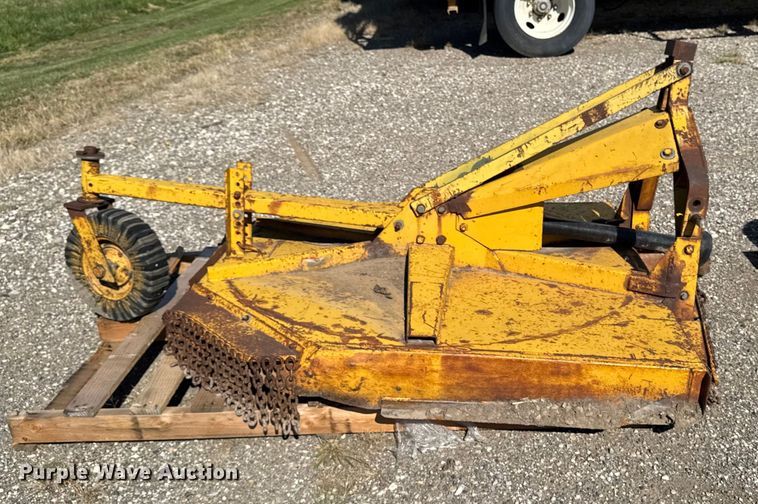 image for item EM2393 Massey Ferguson rotary mower