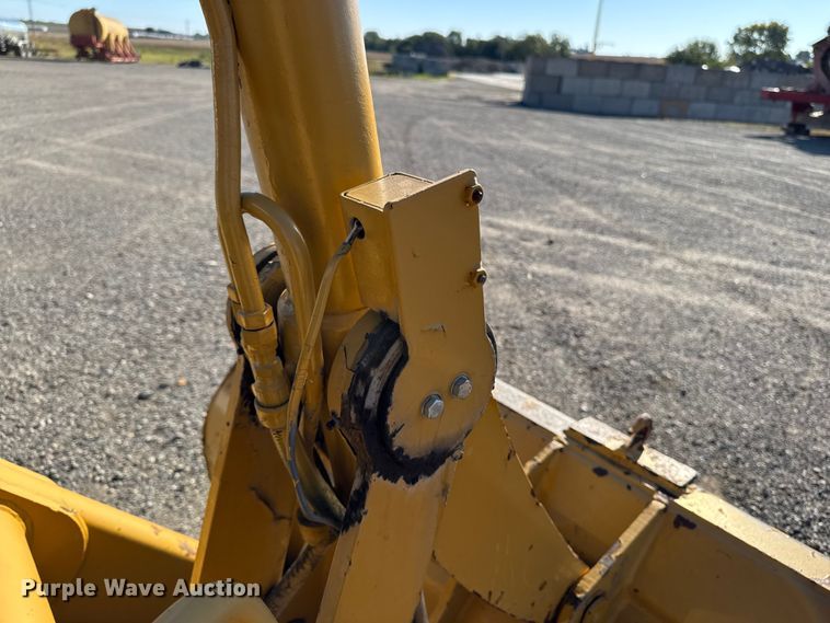 image for item EM2394 1994 Caterpillar 416B backhoe
