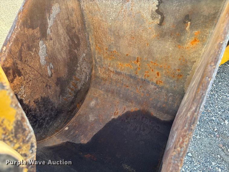 image for item EM2394 1994 Caterpillar 416B backhoe