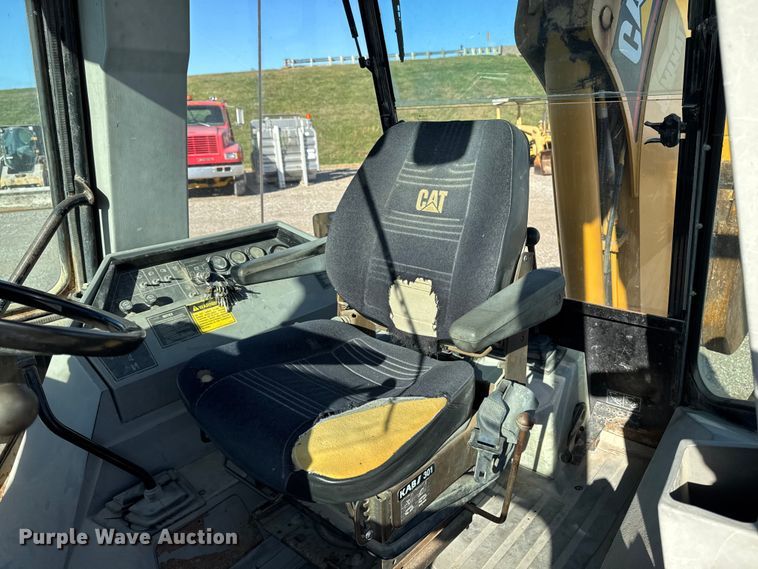 image for item EM2394 1994 Caterpillar 416B backhoe
