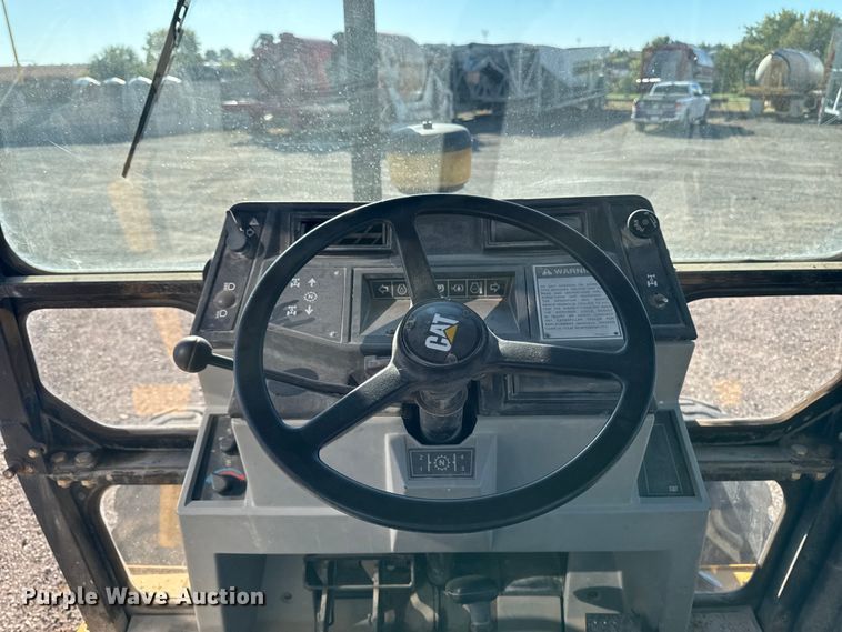 image for item EM2394 1994 Caterpillar 416B backhoe