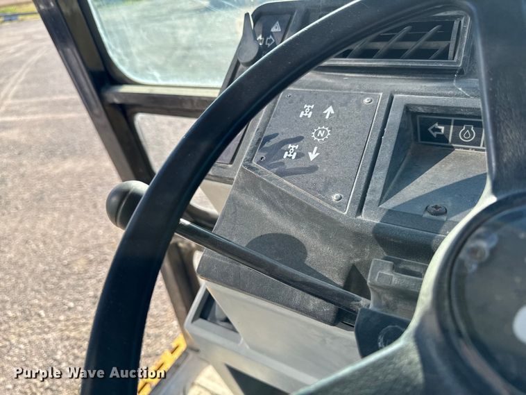 image for item EM2394 1994 Caterpillar 416B backhoe