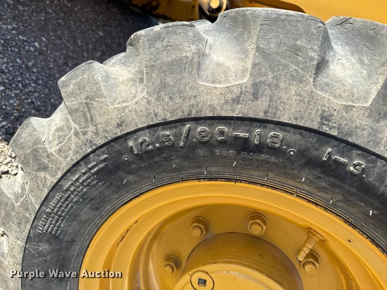 image for item EM2394 1994 Caterpillar 416B backhoe