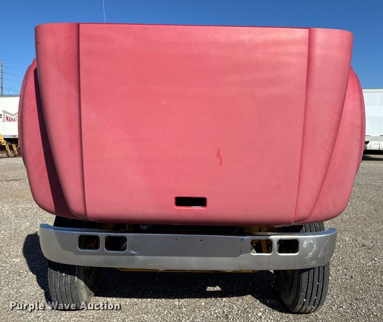 image for item EM2396 1993 International 4900 utility / service truck