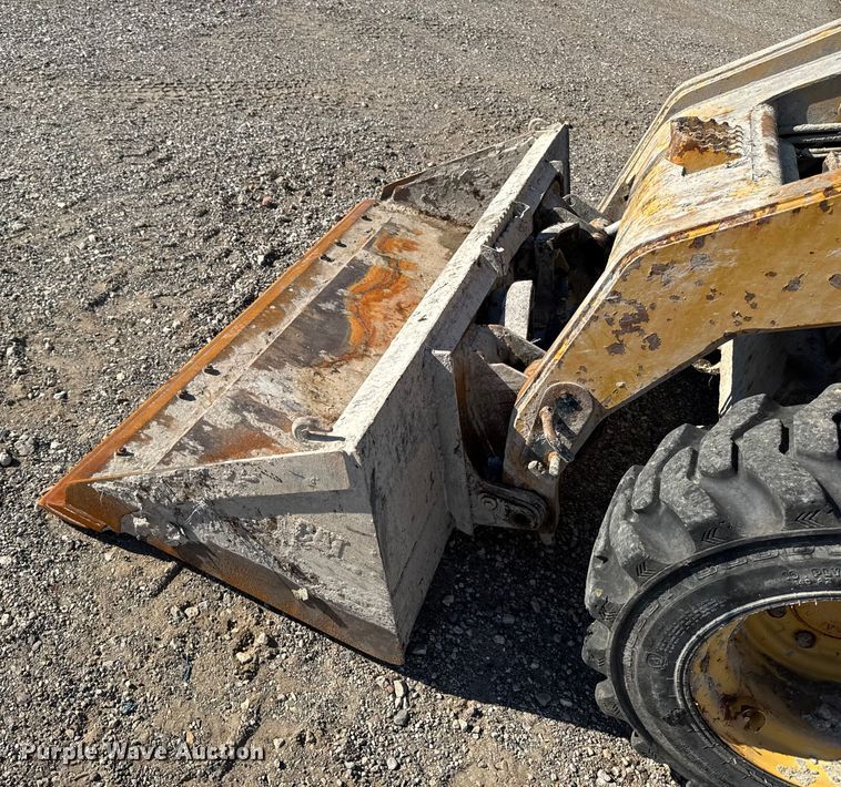 image for item EM2397 2011 Caterpillar 246C skid steer loader