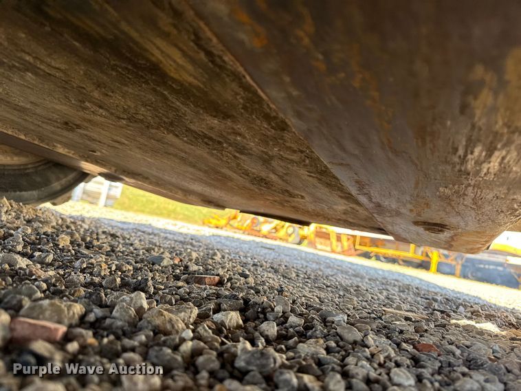 image for item EM2397 2011 Caterpillar 246C skid steer loader