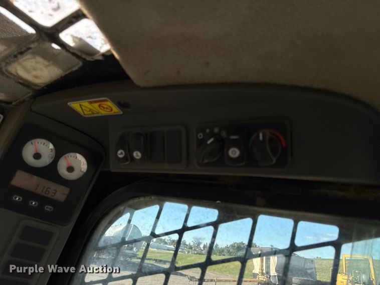 image for item EM2397 2011 Caterpillar 246C skid steer loader