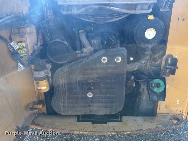 image for item EM2397 2011 Caterpillar 246C skid steer loader