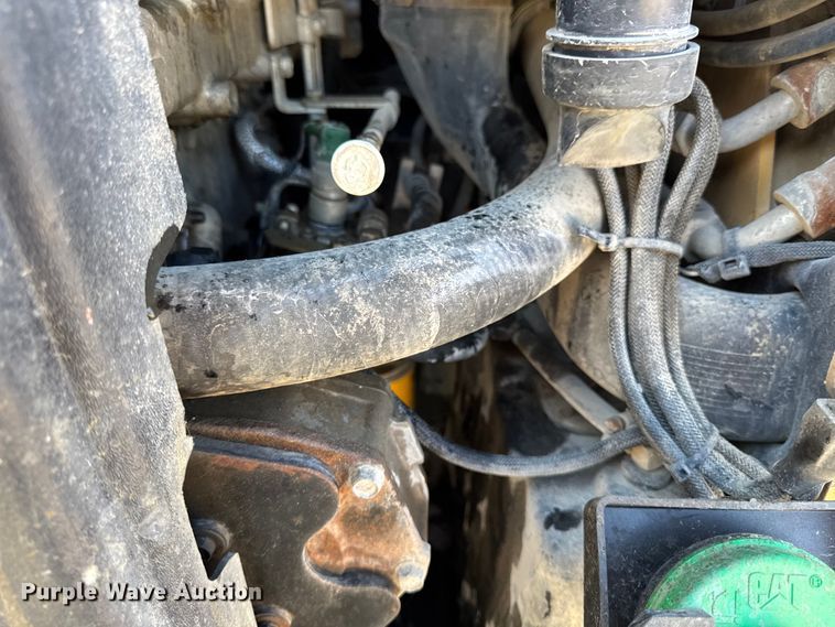 image for item EM2397 2011 Caterpillar 246C skid steer loader