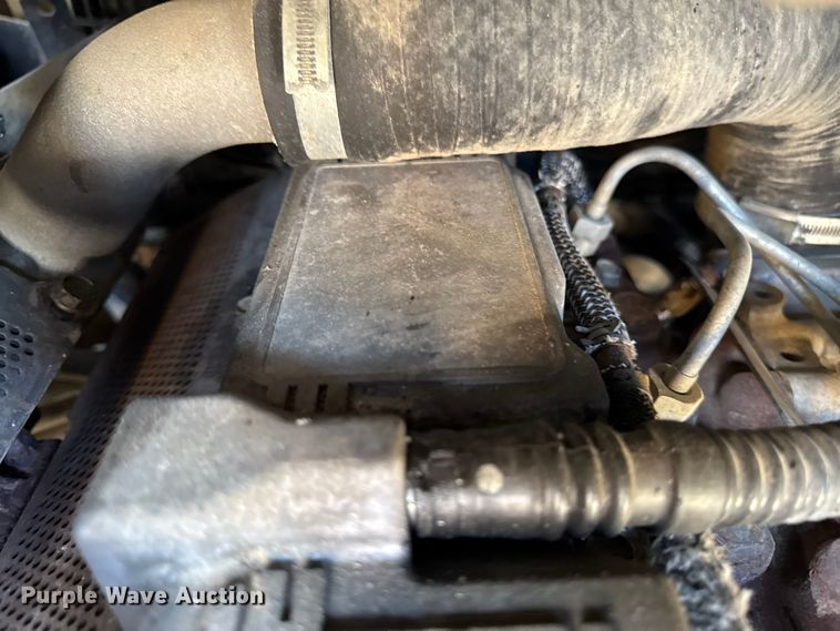 image for item EM2397 2011 Caterpillar 246C skid steer loader