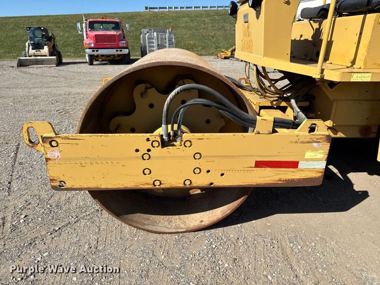 image for item EM2398 Case W602 BD single drum roller